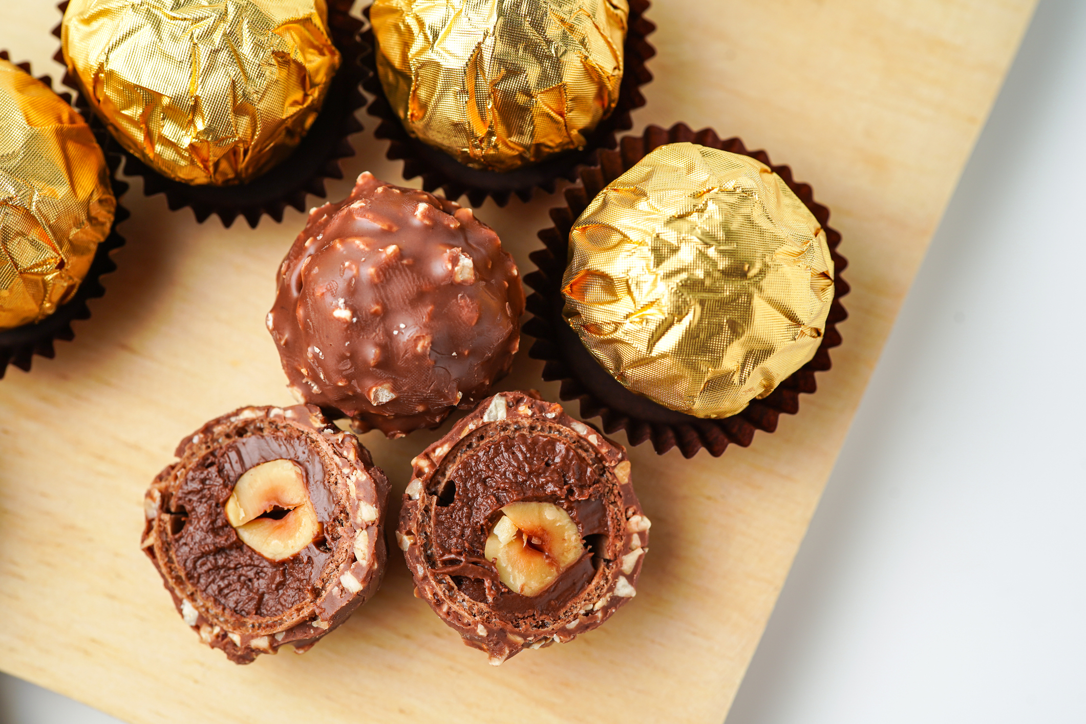 Les étapes pour des bouchées choco-noisette irrésistibles